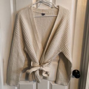 AMERICAN EAGLE - KNIT SWEATER - SIZE M
